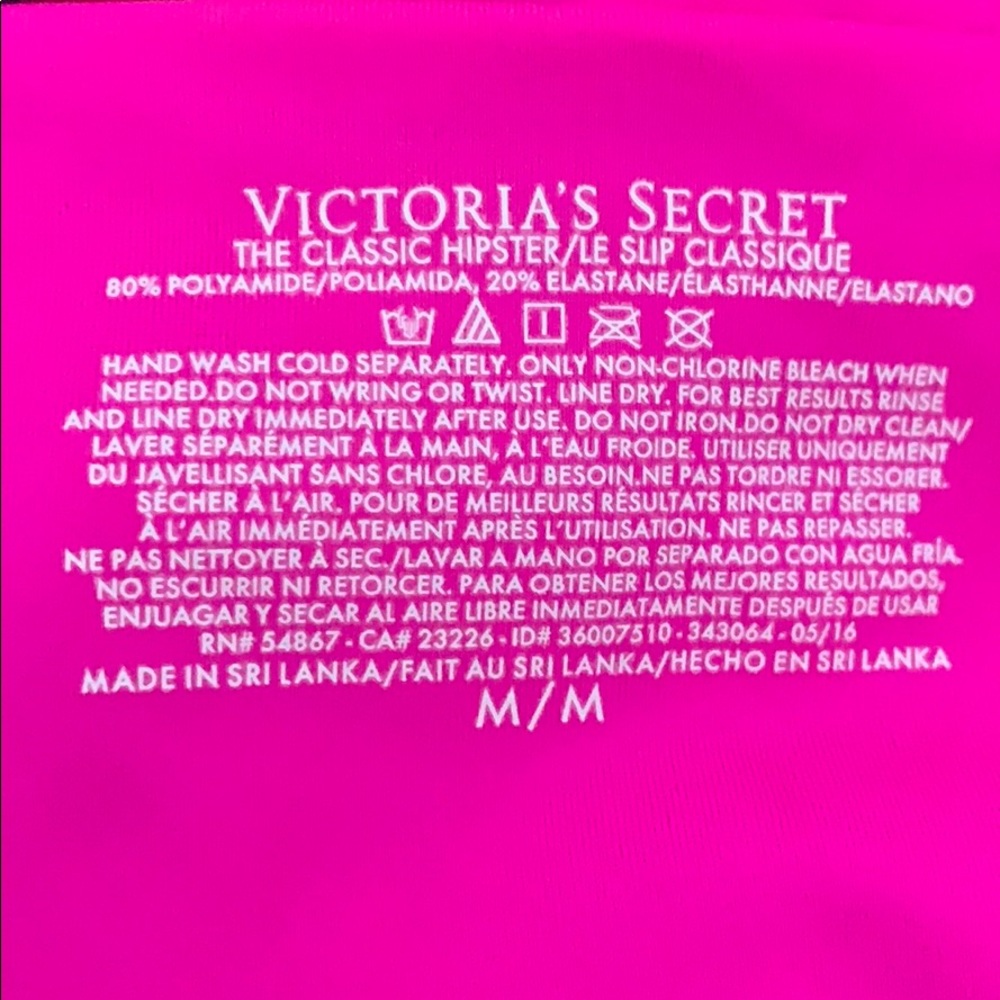 Victoria’s Secret swim suit. - Picture 6 of 8